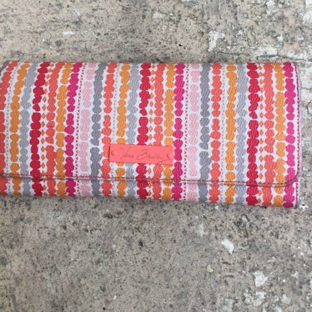 Vera Bradley Wallet - Picture 1 of 3
